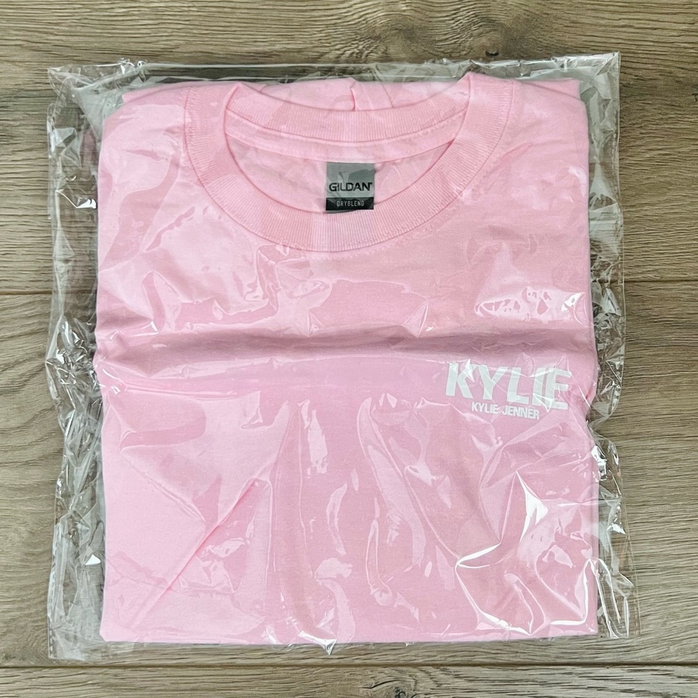 Kylie Jenner Exclusive Pink T-shirt